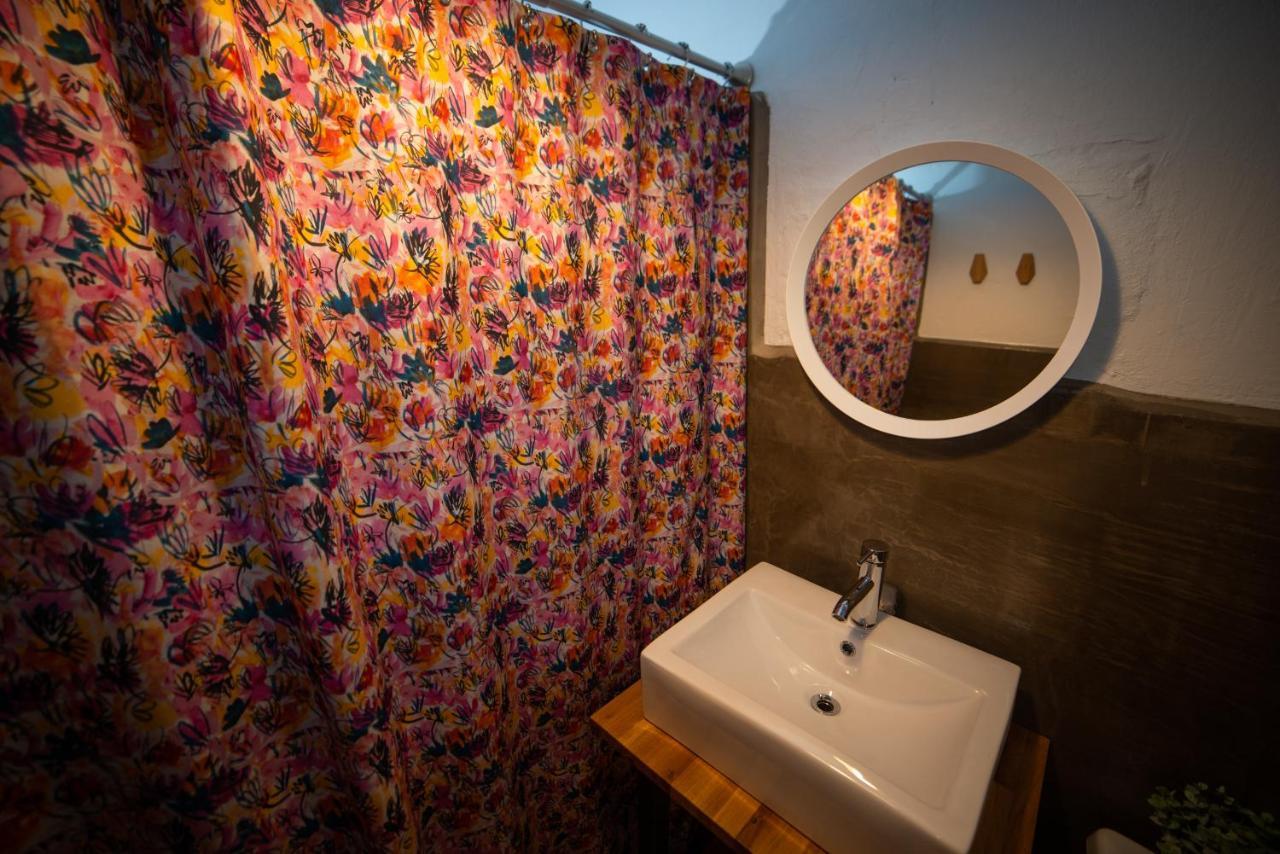 Santurcia Hostel (Adults Only) San Juan Kültér fotó